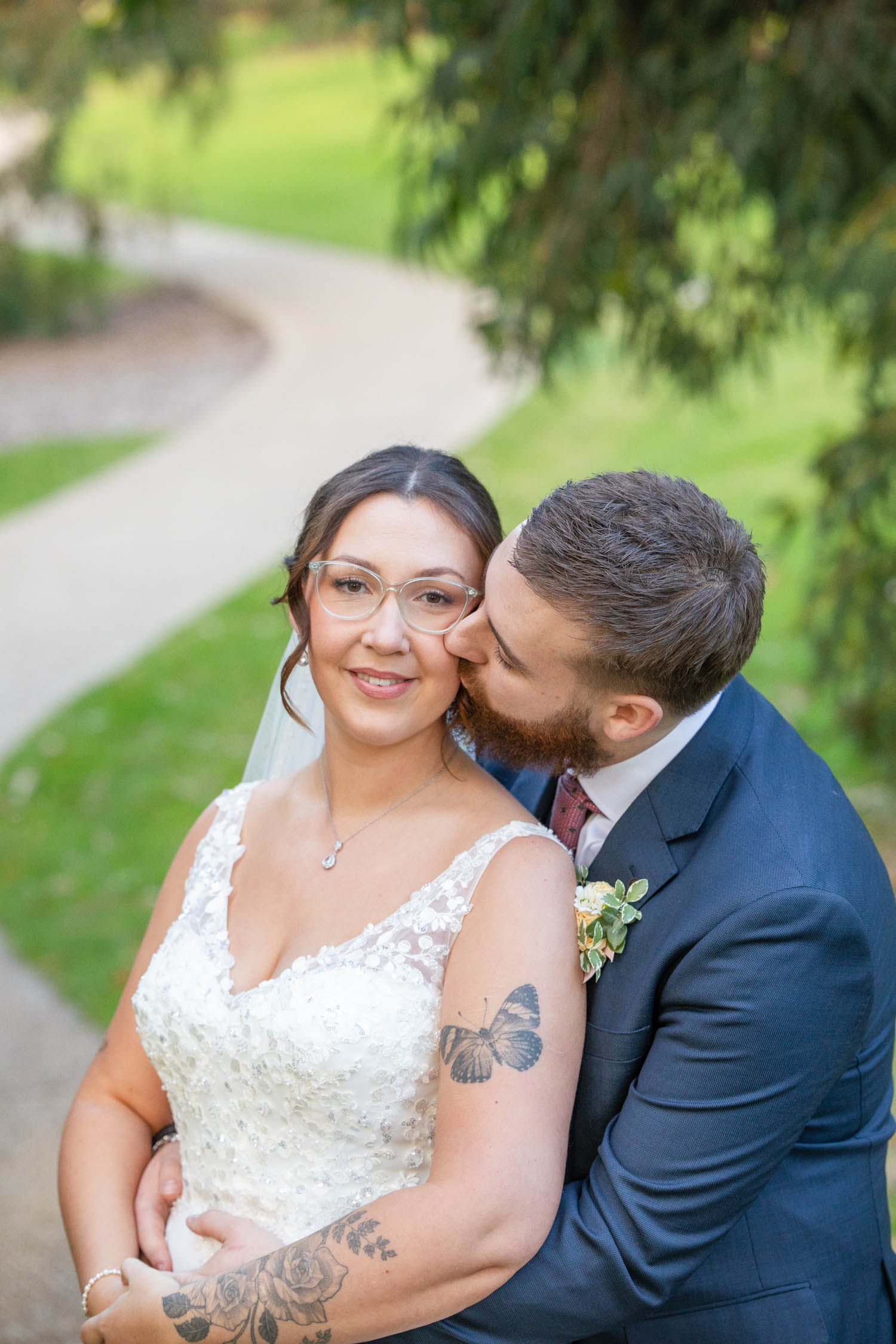outdoor wedding botanic gardens couple shot